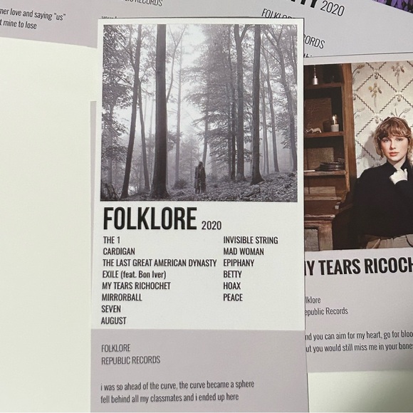 Taylor Swift Folklore Photo Prints (8 pictures) - Picture 2 of 3